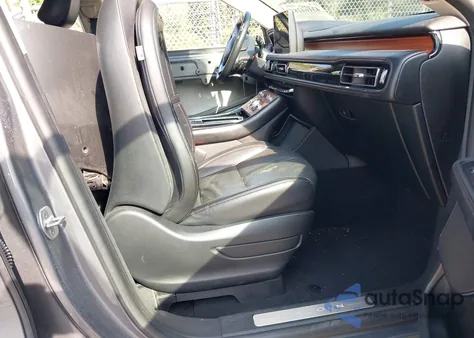 2021 Lincoln Aviator Reserve from USA, damaged, VIN 5LM5J7WC3MGL05611